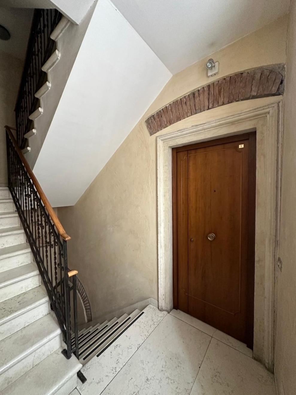 Cantore 20 Verona Esterno foto